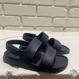 Old Navy Size 9 Toddler Boy Blue Sandals